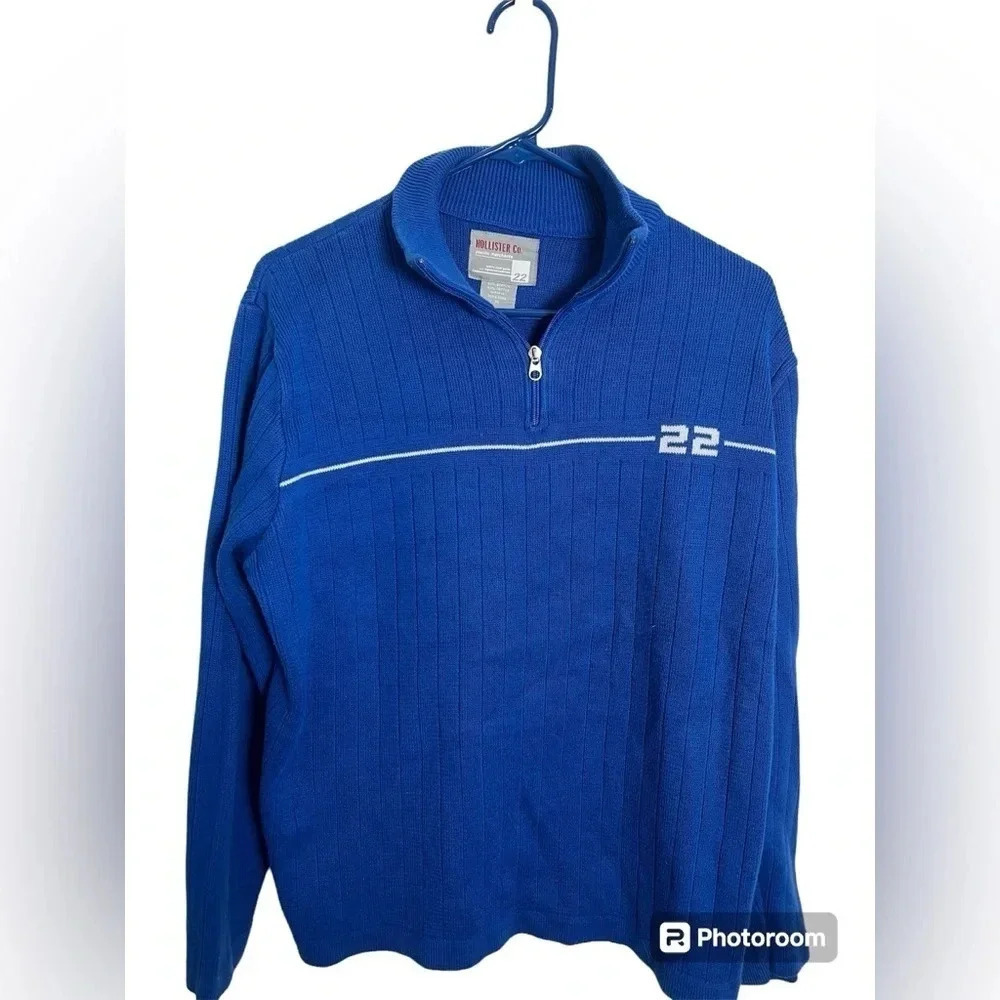 Men’s Hollister Bold Blue 22 Sweater with 1/3 Zip Size Medium